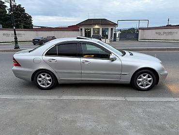 mercedes 210 ehtiyyat hissəsi: Mercedes-Benz C 200: 2 l | Sedan — 4