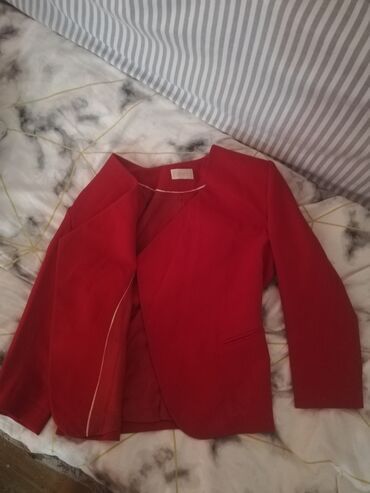 пиджак красный: Пиджак, Топчуларсыз, Туркия, L (EU 40)
