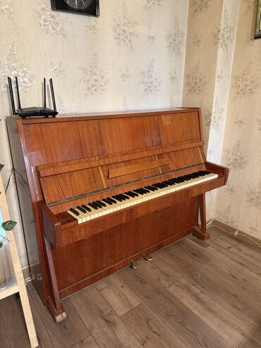pionino: Piano, Akustik, İşlənmiş