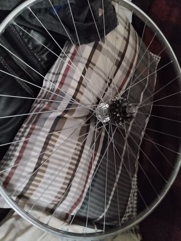 колесо на велосипед: Колёса от ХВЗ