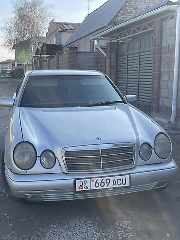 Другие автомобили: Продается Мерседес Лупарик чистый Старый завоз не путайт Год 1995 — 8