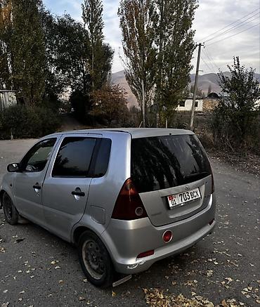 dayhatsu yrv: Daihatsu YRV: 2004 г., 1 л, Механика, Бензин, Хэтчбэк — 1