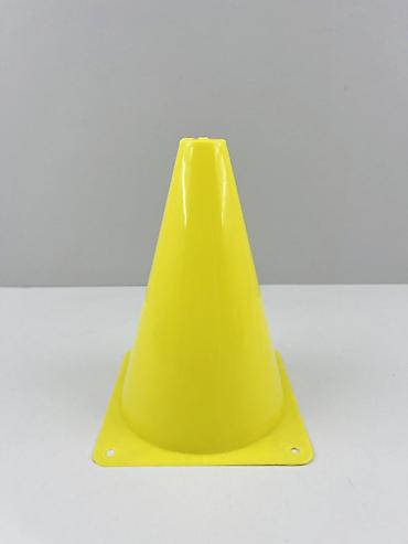 Digər idman və istirahət malları: №: 7187 Məhsulun adı: Məşq üçün konus, sarı, plastik, 18 sm Brend: No — 1