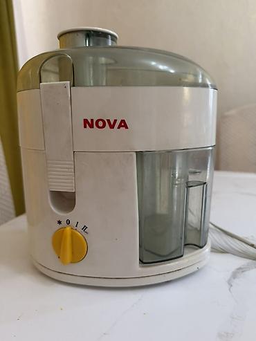 Техника и электроника: Соковыжималка NOVA BJ-18 (Electric Juice Extractor) - Объем: 600 мл — 2