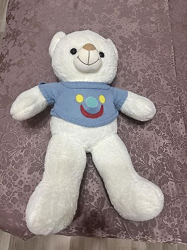 Köçürük deyə satılır təcili cırığı ləkəsi yoxdur ağ ayı təxmini lalafo.az -da Köçürük deyə satılır təcili cırığı ləkəsi yoxdur ağ ayı təxmini