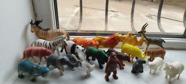 smurfiki yumşaq oyuncaqlar: Bütün oyuncaqlar 5 manata