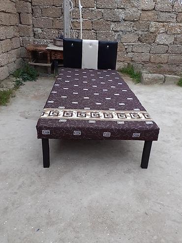 bugdanin qiyməti: Çarpayı
Taza hazırı var 
Çatdırılma münasib qiymata — 1