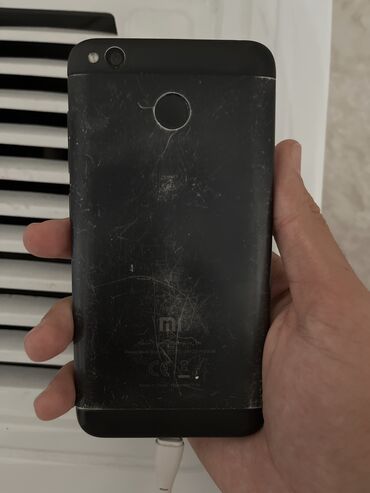 Realme: Elanı diqqətlə oxu sora narahat et !!! Telfo təkcə ekranı
