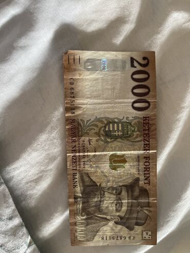 Купюры: 2000 Forint