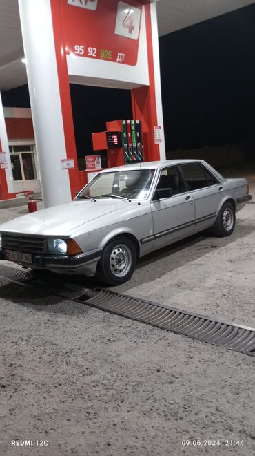 продаю crv: Ford Granada: 1983 г., 2 л, Механика, Бензин, Седан