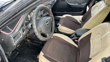 Daewoo: Daewoo Nexia: 2010 г., 1.5 л, Механика, Седан — 6