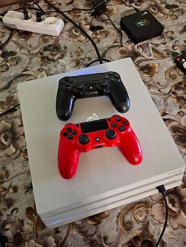 4 playstation: Sony PlayStation 4 Pro (ağ rəng) oyun konsolu Gəncə şəhəri, razılaşma — 1
