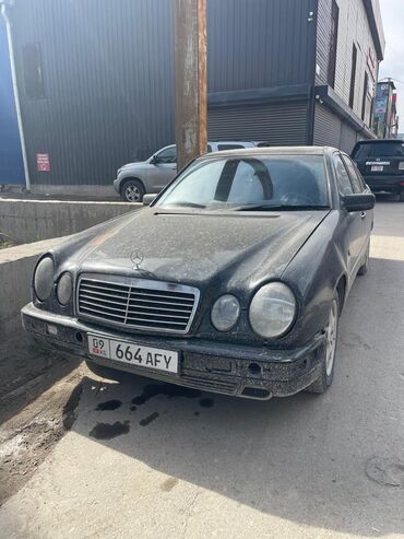 Mercedes-Benz: Mercedes-Benz E-Class: 1996 г., 3.2 л, Механика, Бензин, Седан