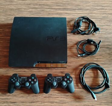 irşad playstation 3: PlayStation 3 satılır. qəti şəkildə heç bir problemi yoxdur, donma