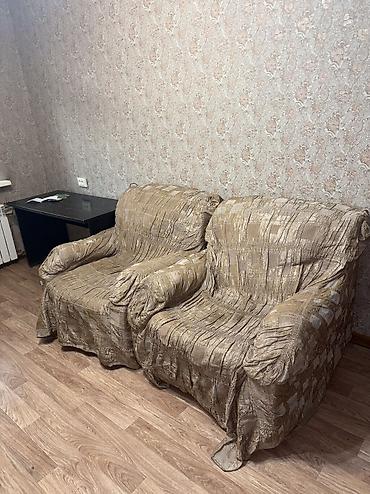 диваны цены: Комплект мягкой мебели, Б/у, Платная доставка, Самовывоз, цвет - Бежевый — 2