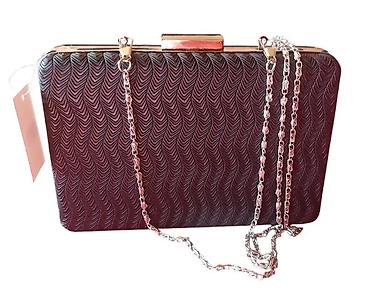 Torbe: Elegantna ženska večernja torbica – model “clutch” sa metalnim okvirom — 12