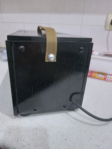 телефон fly mc100 блок питания: Две устройство в одном коробке. 1. Зарядное Устройство для зарядки
