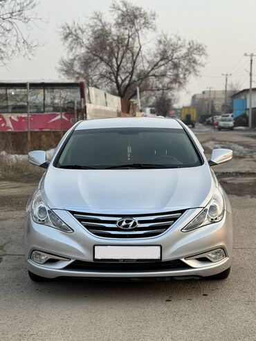 соната: Hyundai Sonata: 2014 г., 2 л, Автомат, Газ, Седан