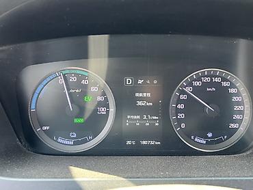 маленькие электро машины: Hyundai Sonata: 2018 г., 2 л, Автомат, Гибрид, Седан — 10