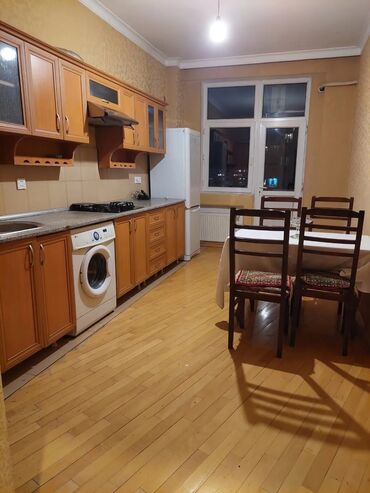 Uzunmüddətli kirayə evlər: 18 kv. m, 1 otaqlı, Artezian quyusu, İnternet, Telefon -da lalafo.az — 29 Uzunmüddətli kirayə evlər: 18 kv. m, 1 otaqlı, Artezian quyusu, İnternet, Telefon — 29