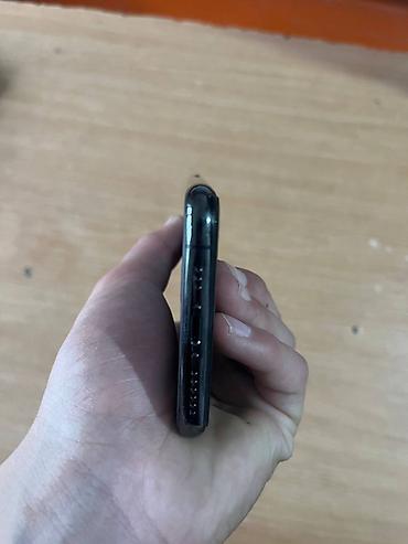 Apple iPhone: IPhone 11 Pro, Б/у, 64 ГБ, Space Gray, Чехол, 72 % — 4
