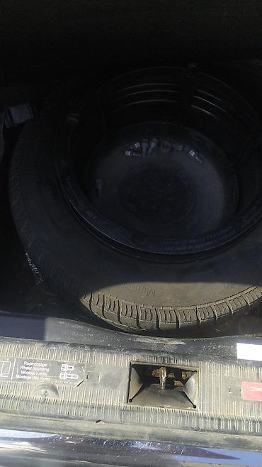 mersedes qabaq bufer: Mercedes-Benz C-Sinif sedan (W202), qara rəng. - Kuzov: 4 qapılı sedan — 7