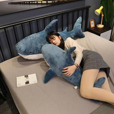 цифра 1: Плюшевая Акула
Акула из IKEA 
Знаменитая Акула 
Размер 1.45 метра
