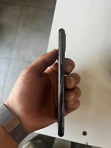 iphone xs black: IPhone Xs, 64 GB, Qara, Face ID — 2
