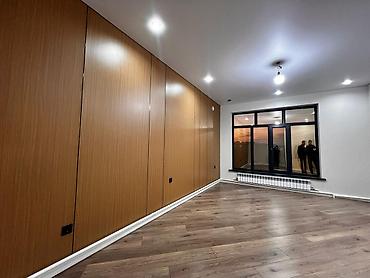 Продажа коттеджей и домов: Продаётся современный двухуровневый, расположенный на центральной — 13