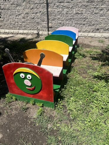 детские игровые площадки купить бишкек: Продается паровозик-гусеница. В хорошем состоянии. Полностью из