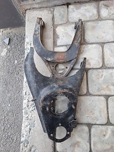 Другие автозапчасти: Продается: 1. Корпус воздушного фильтра для карбюратор Москвич ИЖ 412 — 7