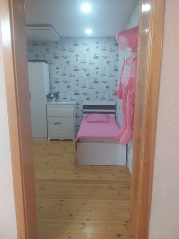 Köhnə tikili: Bakı, Binəqədi qəs., 5 otaqlı, Köhnə tikili, 3 kv. m — 8