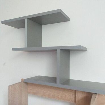 Police: Polica 10 Materijal: Polica se izrađuje od univera debljine 18 mm u — 2