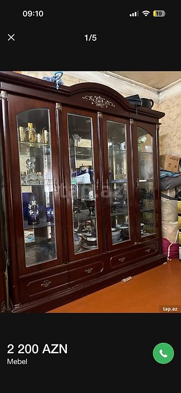 Klassik üslubda yataq otağı garnituru Komplektin tərkibi: -