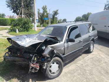 запчасти на опель зафира а: Volkswagen Passat: 1989 г., 1.8 л, Механика, Бензин, Универсал