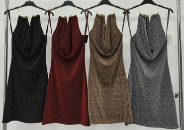 Haljine: 2500💋🌀
Li — 1