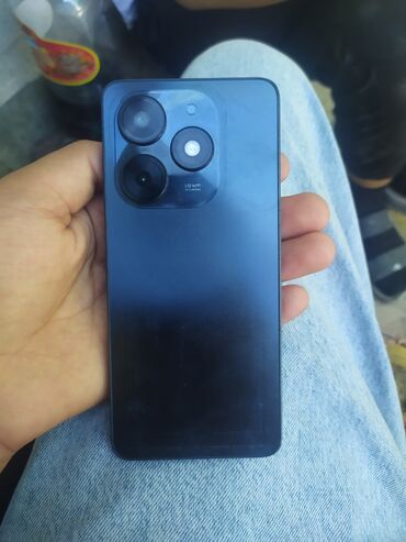 сломанные телефоны: Tecno Spark Go 2024, Б/у, 128 ГБ, цвет - Коричневый, 2 SIM