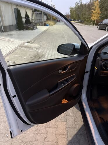 Hyundai: Hyundai Kona: 2018 г., 1.6 л, Автомат, Дизель, Кроссовер — 15