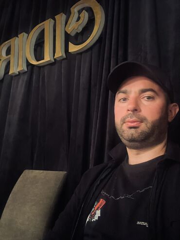 Dekorlar və bəzəklər: Dj xidmeti butun nov tedbirlerin keçirilmesi movcutdur Tehsilliyem — 11