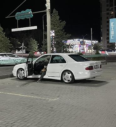 мерс ешка 210: Mercedes-Benz E-Class: 2000 г., 5.5 л, Автомат, Бензин, Седан — 1