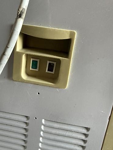 isti doşəmə: Bosch döşəmə tipli su dispenseri - İsti və soyuq su üçün iki ayrı — 2