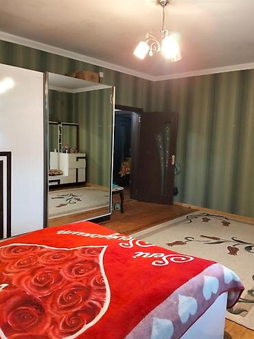 xirdalanda temirsiz bina evleri: 3 otaqlı, 120 kv. m, Orta təmir — 1