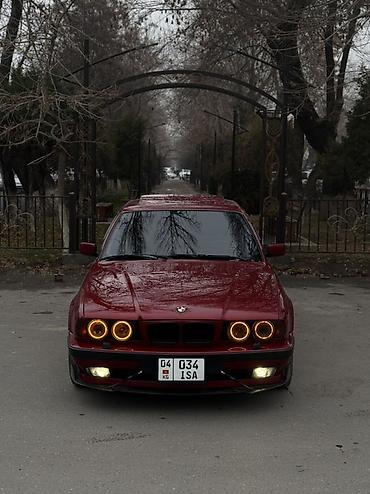 машина bwm: BMW 5 series: 1994 г., 2.5 л, Кол менен иштөөчү, Бензин, Седан — 10