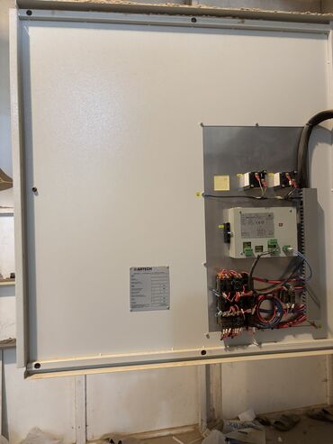 Mebel və taxta dəzgahları: Çox az işlənmiş Kalibrovka və şilfovka dəzgahı: (1350mm) Biesse- — 8