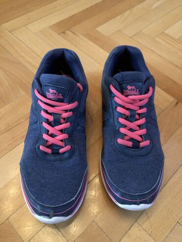 Sneakers & Athletic shoes: 37, color - Blue