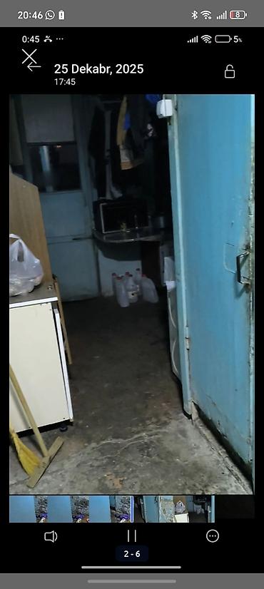 sekide: Bakı, 8-ci mikrorayon, 1 otaqlı, Köhnə tikili, m. Gənclik, 12 kv. m — 4