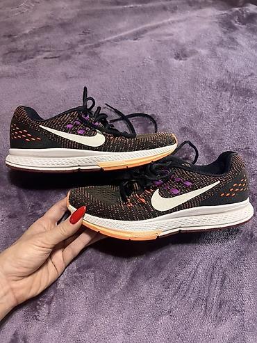 аир зумы: Кроссовки, 36.5, Nike, Б/у, цвет - Черный, Самовывоз — 1