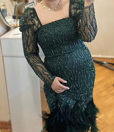 eminence: Zümrüd-yaşıl rəngdə şık ziyafət/libas. - Model: bədənə oturan — 1