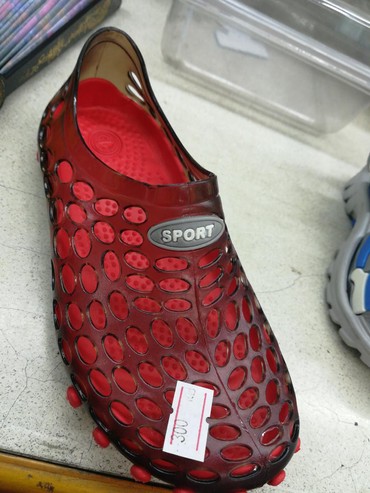 обувь женская 40: В магазине МалышОК продаётся! Кроксы- каралки производство Иран 300