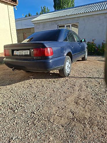 Унаа сатуу: Audi 100: 1992 г., 2 л, Кол менен иштөөчү, Бензин, Седан — 3